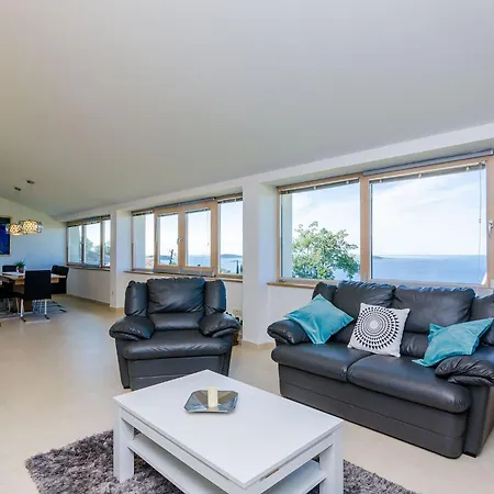 Six Bedroom With Terrace And Swimming Pool * Mlini