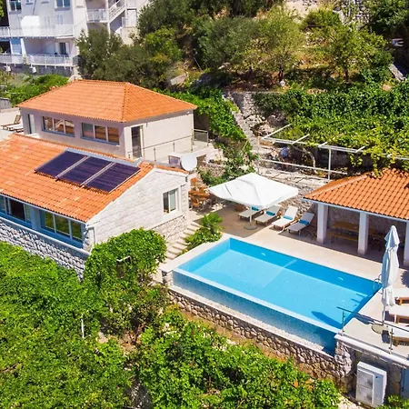 Six Bedroom With Terrace And Swimming Pool Vila Mlini